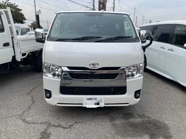 Toyota HIACE VAN 2024 — фото 1, купить с доставкой в Москву