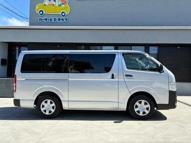 Toyota Hiace Van 2024 — миниатюра 4