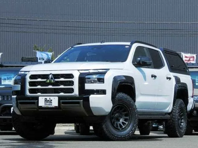Mitsubishi Triton 2026 — фото 1, купить с доставкой в Москву