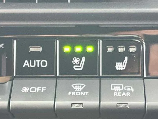 Toyota Crown Estate 2025 — миниатюра 3