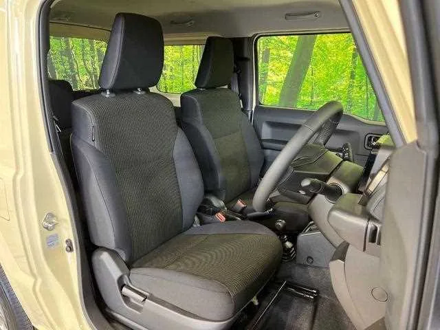 Suzuki Jimny 2025 — миниатюра 5
