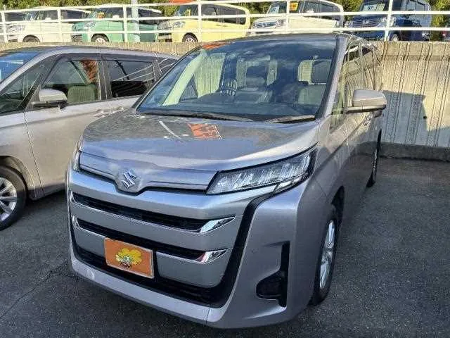Suzuki Landy 2022 — миниатюра 4