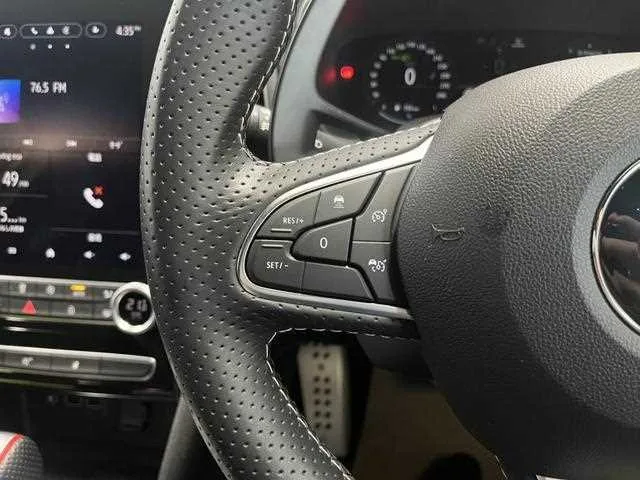 Renault Megane 2025 — миниатюра 5