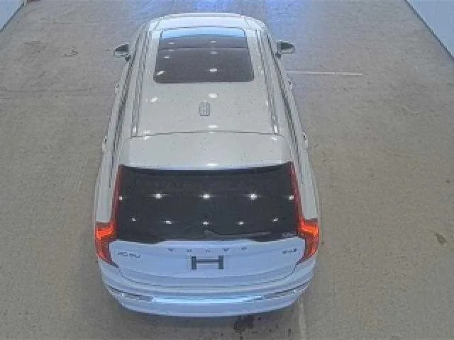 Volvo XC90 2023 — миниатюра 5