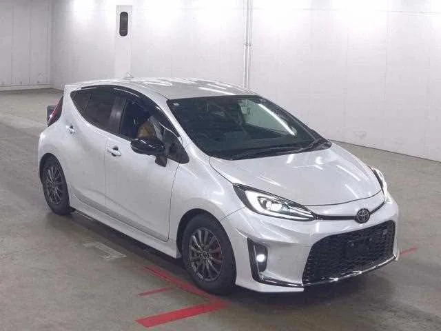 Toyota AQUA 2024 — миниатюра 5