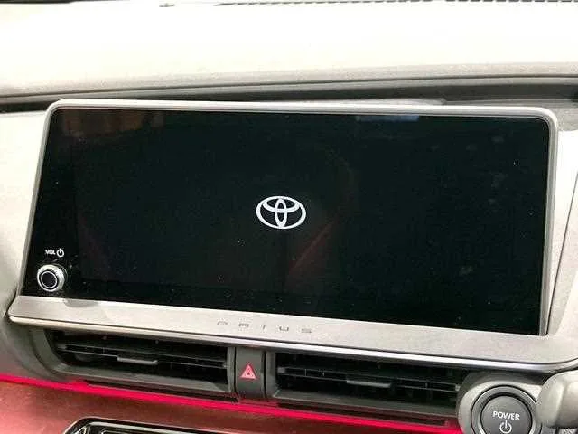 Toyota Prius 2024 — миниатюра 4