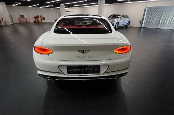 Bentley Continental GT CONTINENTAL GT AZURE V8 2025 — миниатюра 4