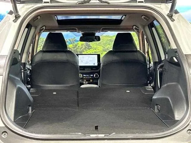 Toyota RAV4 2023 — миниатюра 4