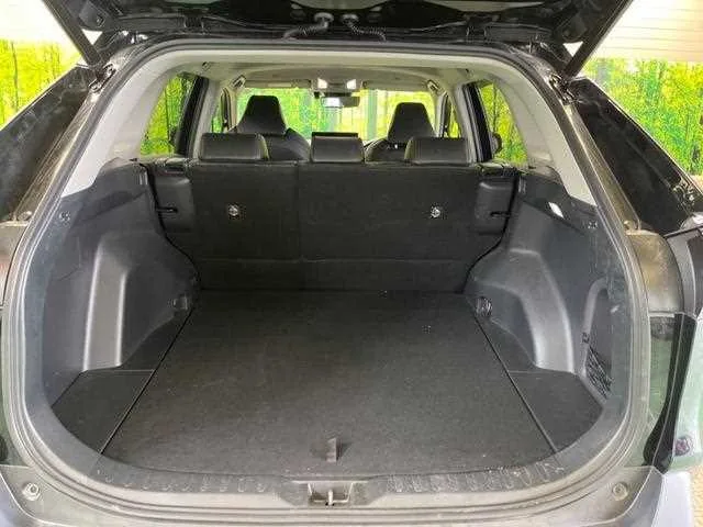 Toyota RAV4 2023 — миниатюра 4