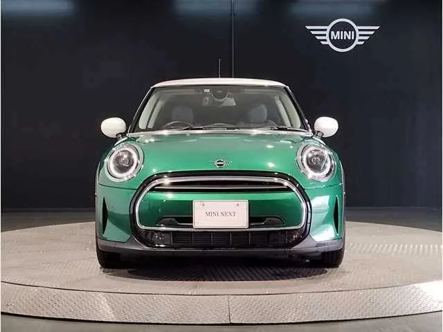 BMW MINI 2023 — миниатюра 4