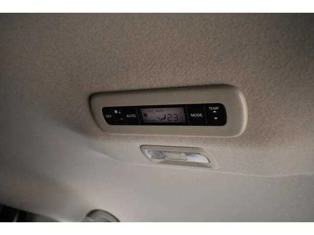 Nissan SERENA 2024 — миниатюра 3