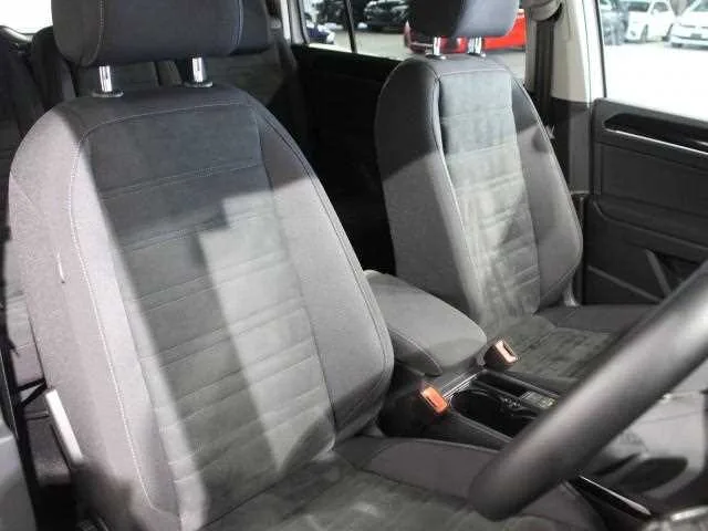 Volkswagen Golf Touran 2024 — миниатюра 4