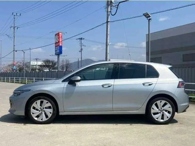 Volkswagen Golf 2025 — миниатюра 4