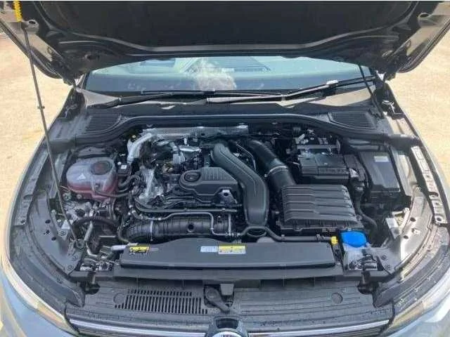 Volkswagen Golf 2025 — миниатюра 5