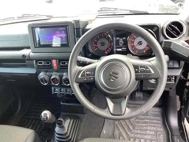 Suzuki JIMNY SIERRA 2025 — миниатюра 2