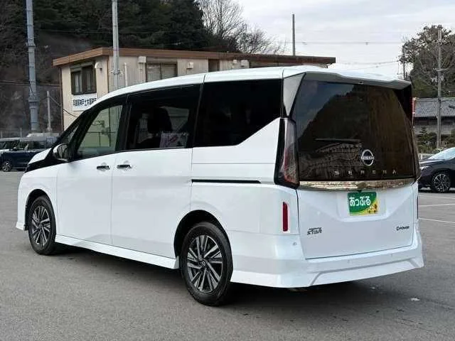 Nissan Serena 2025 — миниатюра 4