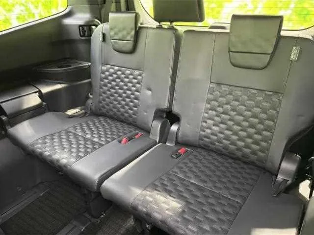 Toyota VOXY 2025 — миниатюра 5