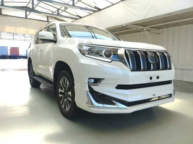 Toyota Land Cruiser Prado TX L PACKAGE 2022 — фото 1, купить с доставкой в Москву