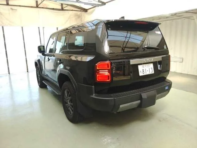 Toyota Land Cruiser VX 2024 — миниатюра 5