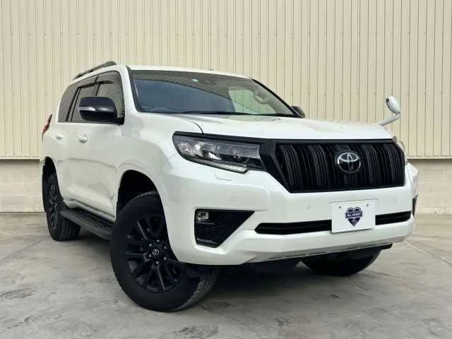 Toyota Land Cruiser Prado 2023 — миниатюра 5