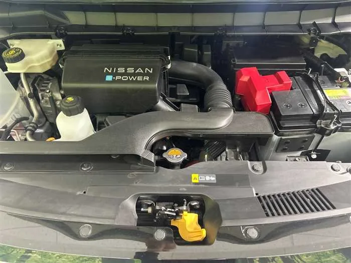Nissan Serena 2023 — миниатюра 3