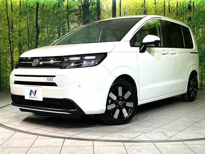 Honda Freed 2024 — фото 1, купить с доставкой в Москву