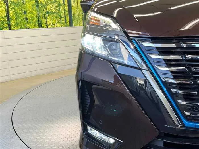 Nissan Serena 2022 — миниатюра 4