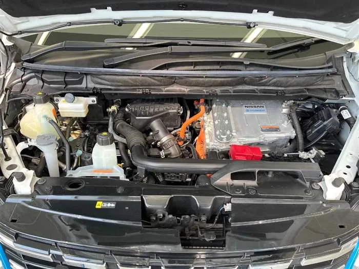 Nissan Serena 2022 — миниатюра 5
