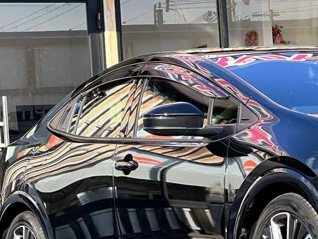 Toyota Prius 2023 — миниатюра 4