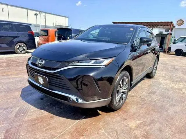 Toyota HARRIER 2022 — фото 1, купить с доставкой в Москву
