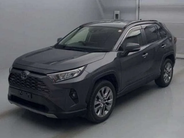 Toyota RAV4 2023 — фото 1, купить с доставкой в Москву