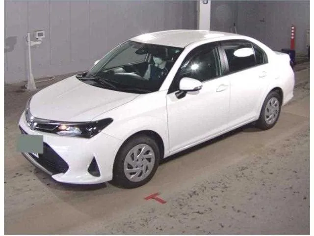 Toyota Corolla Axio EX 2023 — миниатюра 5