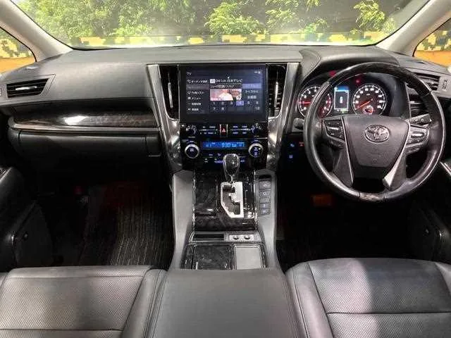 Toyota Alphard G 2022 — миниатюра 2