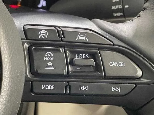 Toyota Sienta 2023 — миниатюра 3