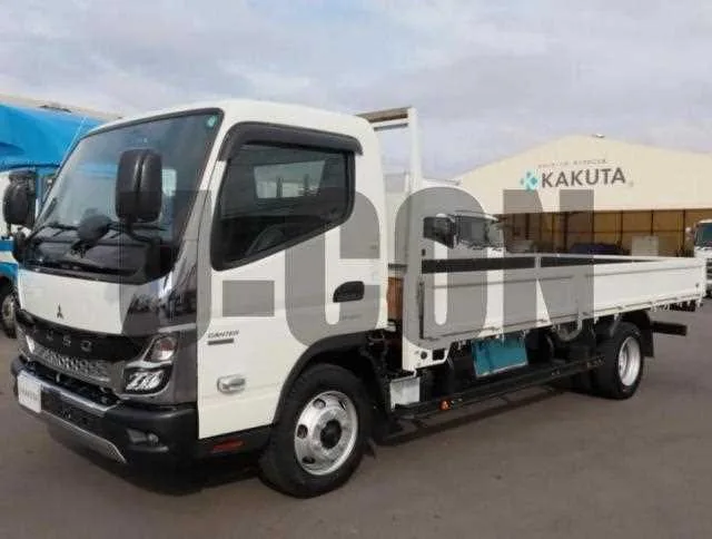 Mitsubishi Fuso Canter 2024 — фото 1, купить с доставкой в Москву