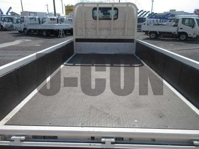 Toyota DYNA TRUCK 2023 — миниатюра 3