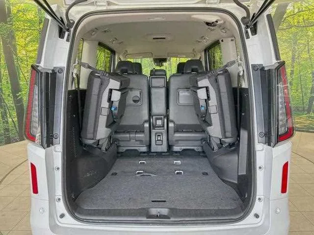 Nissan Serena 2024 — миниатюра 4