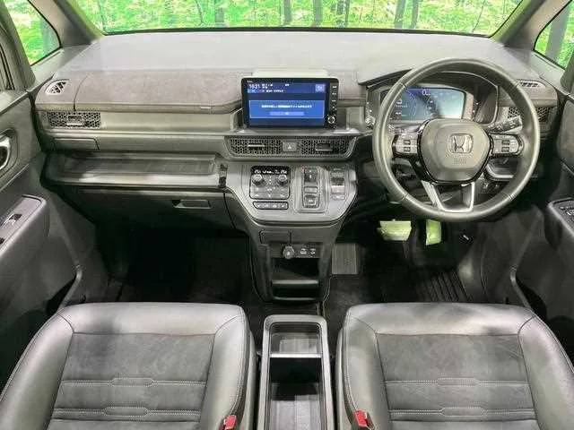 Honda Step WGN 2025 — миниатюра 2
