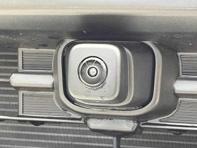 Toyota RAV4 2025 — миниатюра 4