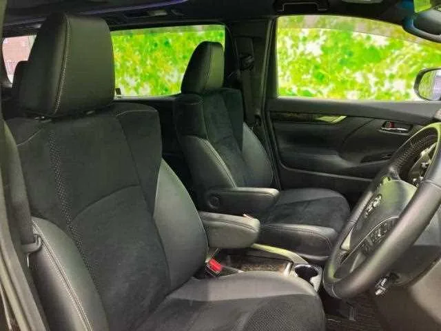 Toyota Alphard G 2023 — миниатюра 4