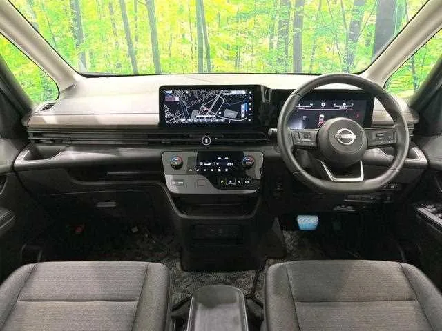 Nissan Serena 2024 — миниатюра 2