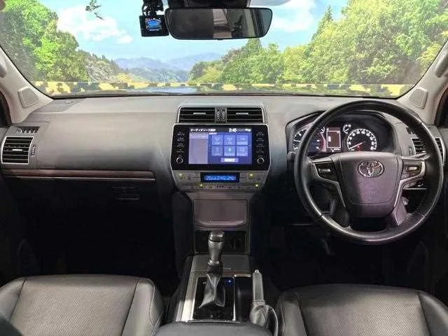 Toyota Land Cruiser Prado 2023 — миниатюра 2