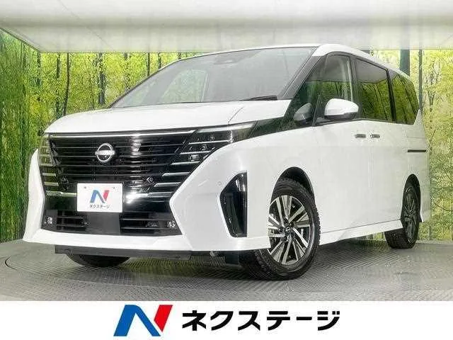 Nissan Serena 2024 — фото 1, купить с доставкой в Москву