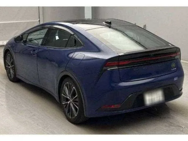 Toyota Prius 2024 — миниатюра 5