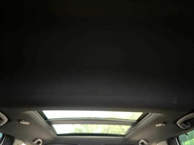 Mitsubishi Outlander 2022 — миниатюра 5
