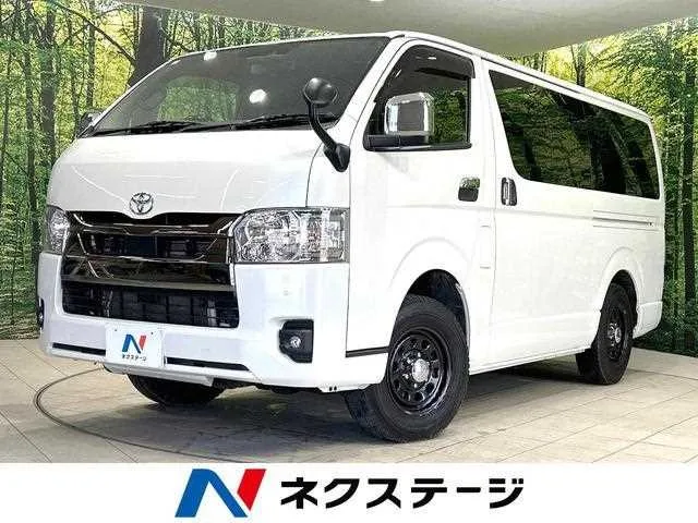 Toyota Hiace Van 2022 — фото 1, купить с доставкой в Москву