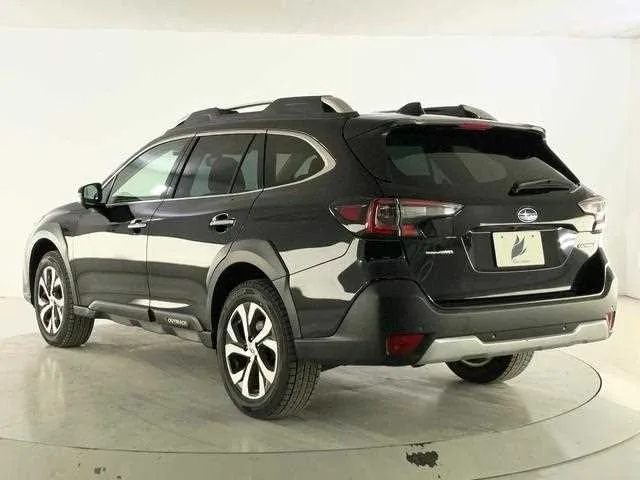 Subaru Outback 2022 — миниатюра 2