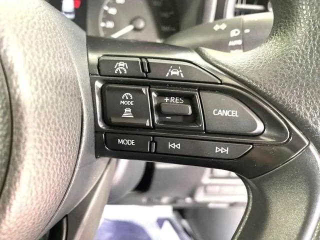 Toyota Sienta 2023 — миниатюра 3