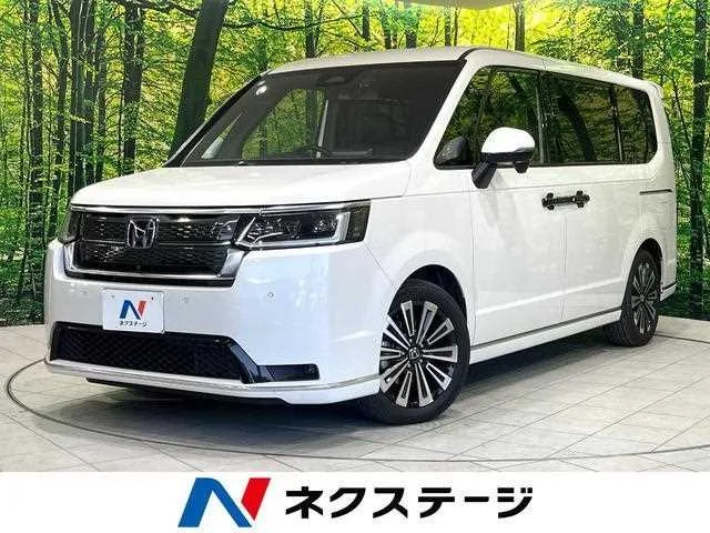 Honda Step WGN 2023 — фото 1, купить с доставкой в Москву
