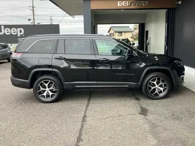 Jeep Commander 2026 — миниатюра 2
